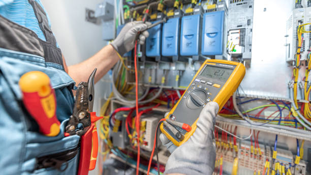 Best Electrical Troubleshooting Services  in Jeffersonville, OH